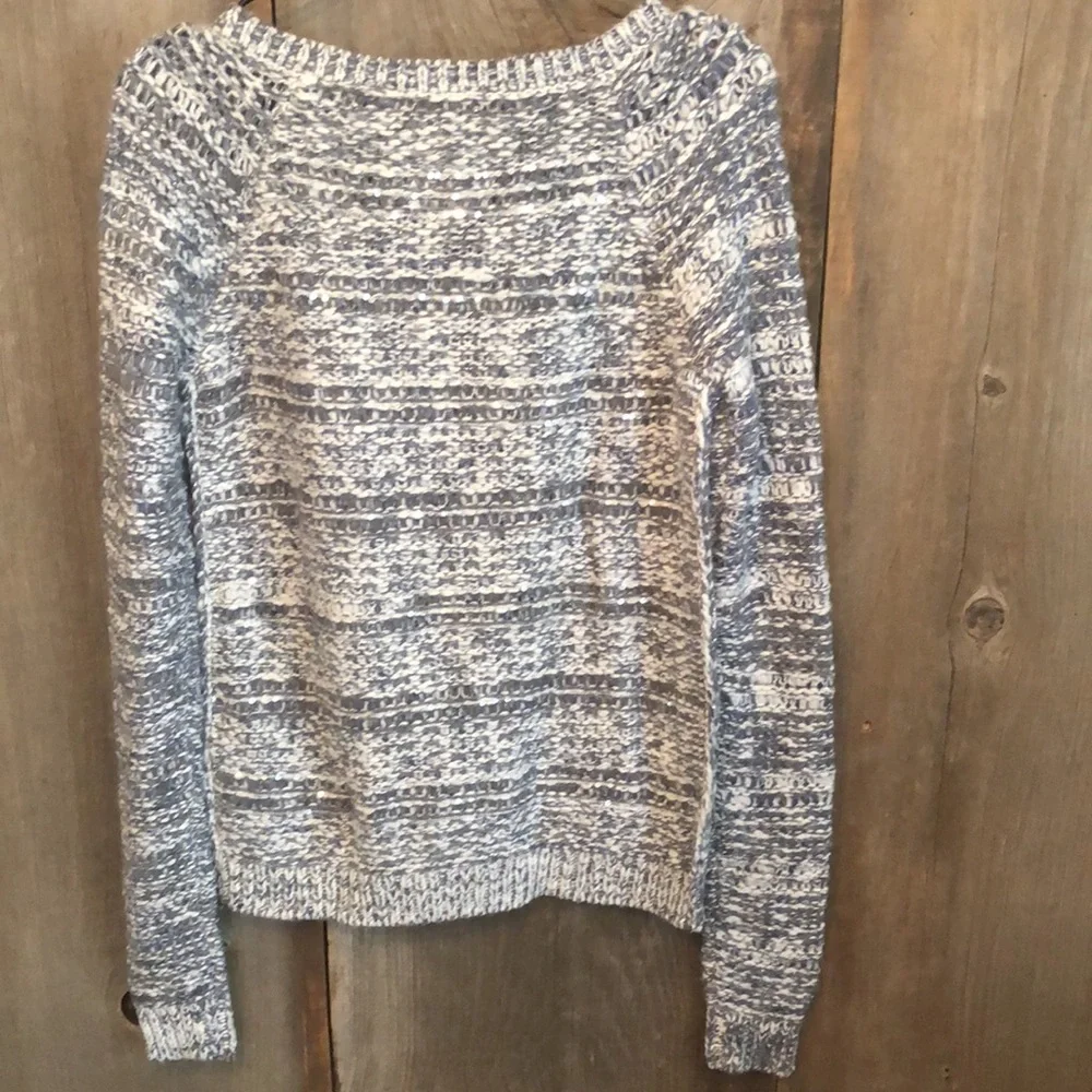 Abercrombie & Fitch V-neck Sequin Sweater Gray Size Small